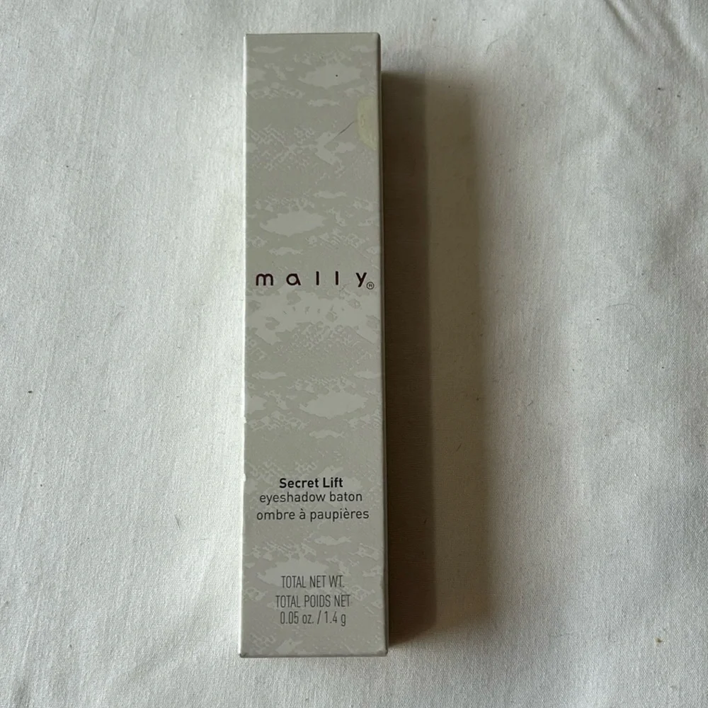 Mally Secret Lift Eyeshadow Baton Duo- Matte Cafe/Princess   NIB